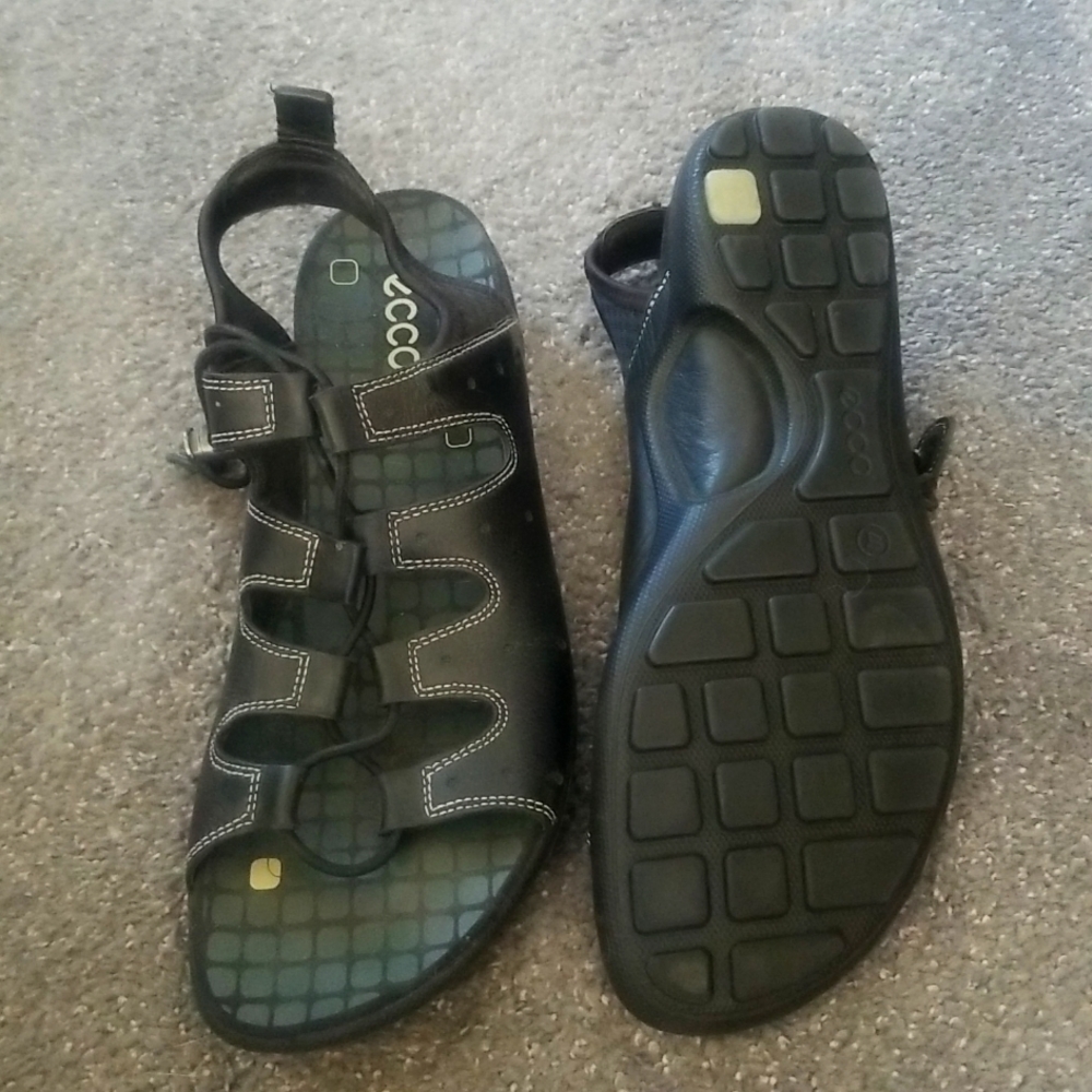 Ecco sandals size 40